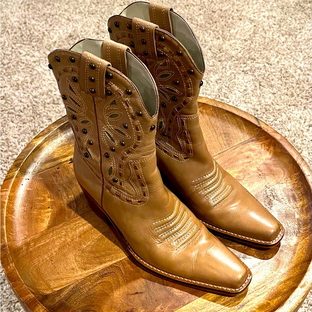 Women’s Cowboy Boots
